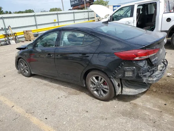 5NPD84LF7JH245402 2018 HYUNDAI ELANTRA - Image 2