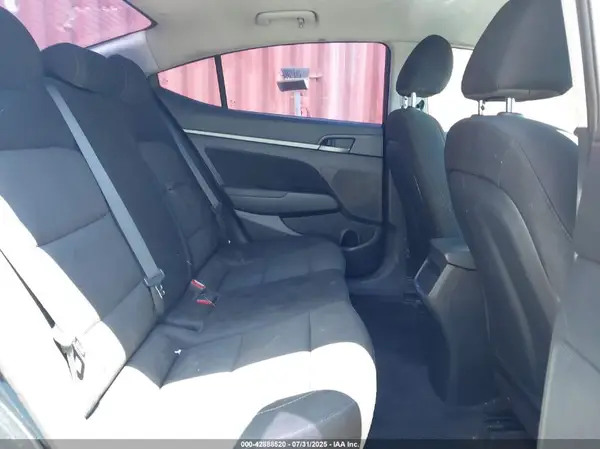 5NPD84LF7JH246906 2018 HYUNDAI ELANTRA - Image 8
