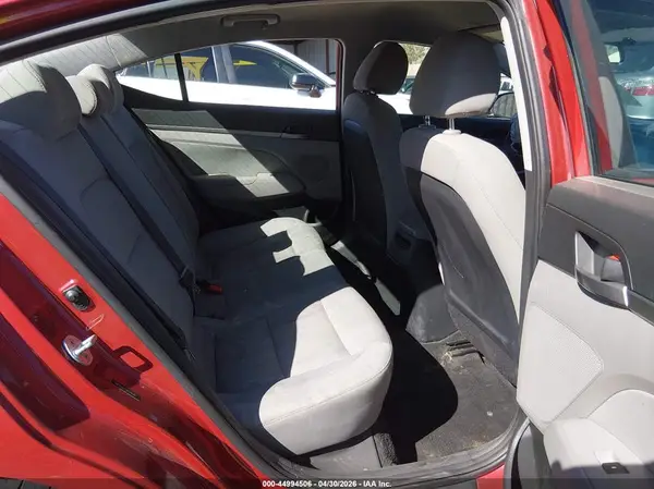 5NPD84LF7JH248087 2018 HYUNDAI ELANTRA - Image 8