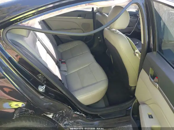 5NPD84LF7JH248252 2018 HYUNDAI ELANTRA - Image 8