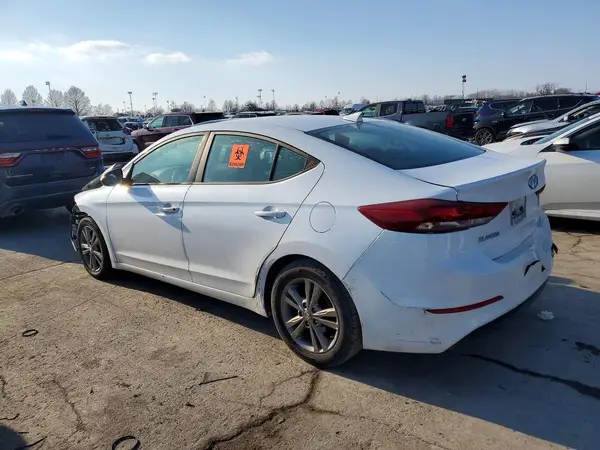 5NPD84LF7JH248610 2018 HYUNDAI ELANTRA - Image 2