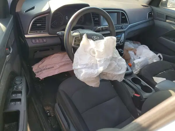 5NPD84LF7JH248610 2018 HYUNDAI ELANTRA - Image 8