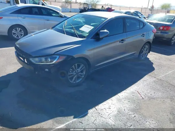 5NPD84LF7JH248963 2018 HYUNDAI ELANTRA - Image 2