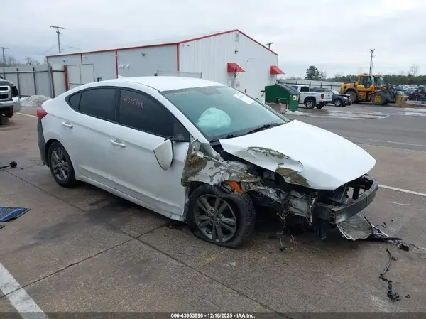 5NPD84LF7JH250552 2018 HYUNDAI ELANTRA - Image 1