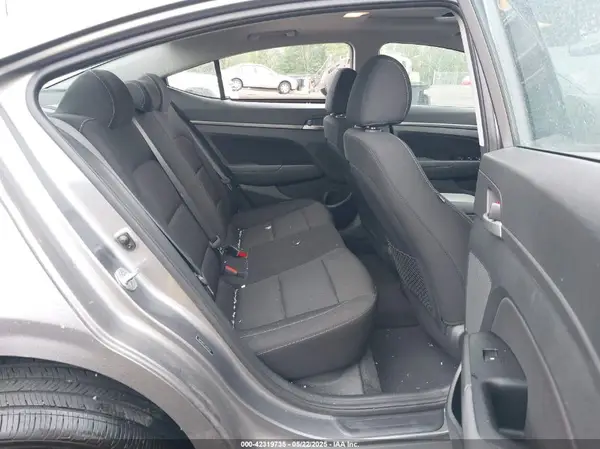 5NPD84LF7JH252169 2018 HYUNDAI ELANTRA - Image 8