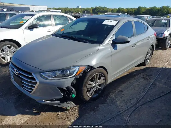 5NPD84LF7JH252723 2018 HYUNDAI ELANTRA - Image 2