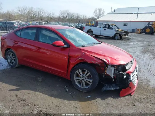 5NPD84LF7JH255198 2018 HYUNDAI ELANTRA - Image 1
