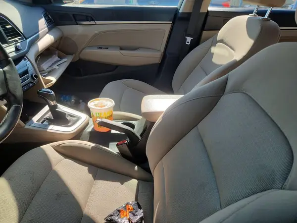 5NPD84LF7JH257212 2018 HYUNDAI ELANTRA - Image 8