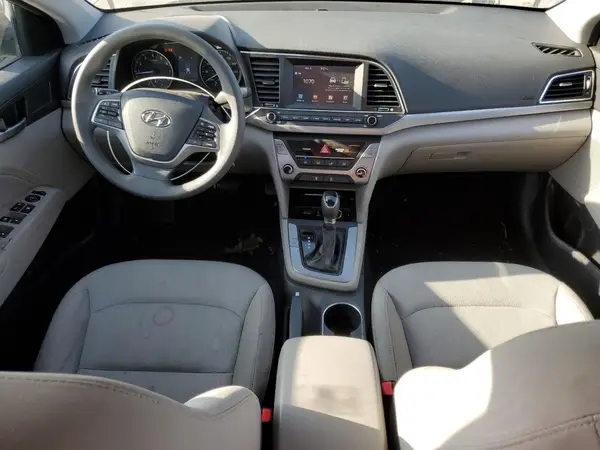 5NPD84LF7JH257663 2018 HYUNDAI ELANTRA - Image 8