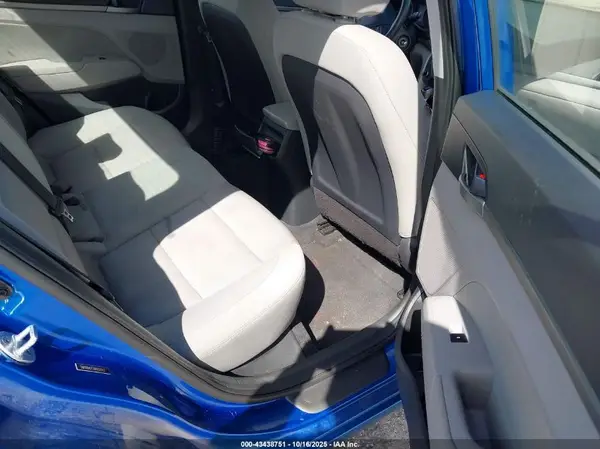5NPD84LF7JH257713 2018 HYUNDAI ELANTRA - Image 8