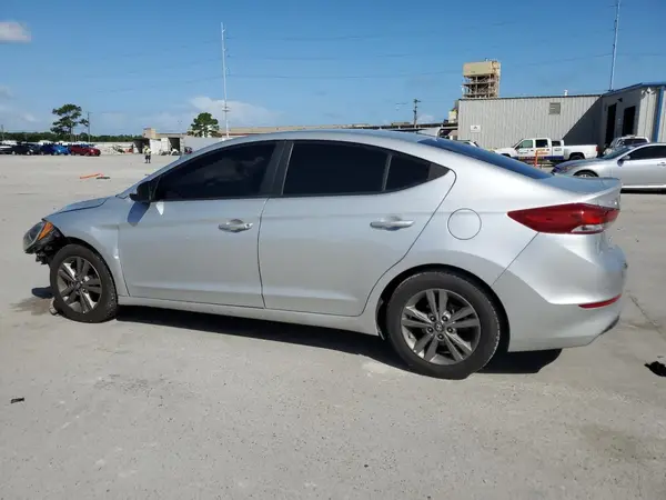 5NPD84LF7JH258859 2018 HYUNDAI ELANTRA - Image 2