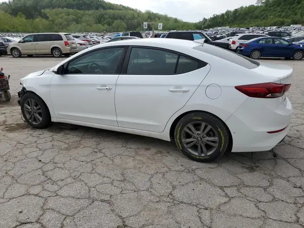 5NPD84LF7JH260949 2018 HYUNDAI ELANTRA - Image 2