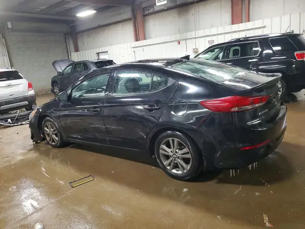5NPD84LF7JH262152 2018 HYUNDAI ELANTRA - Image 2