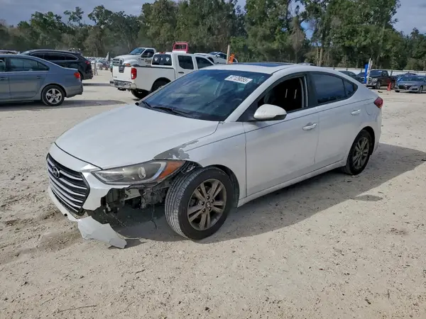 5NPD84LF7JH263916 2018 HYUNDAI ELANTRA - Image 1