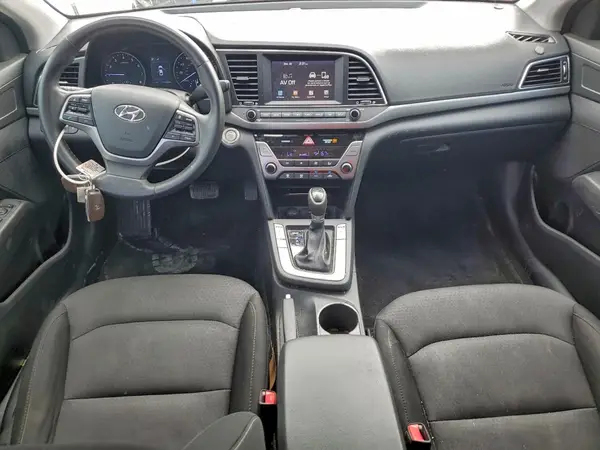 5NPD84LF7JH263916 2018 HYUNDAI ELANTRA - Image 8