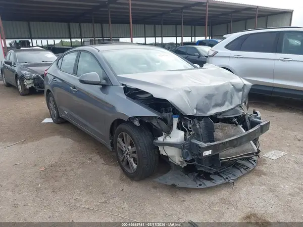 5NPD84LF7JH266475 2018 HYUNDAI ELANTRA - Image 1