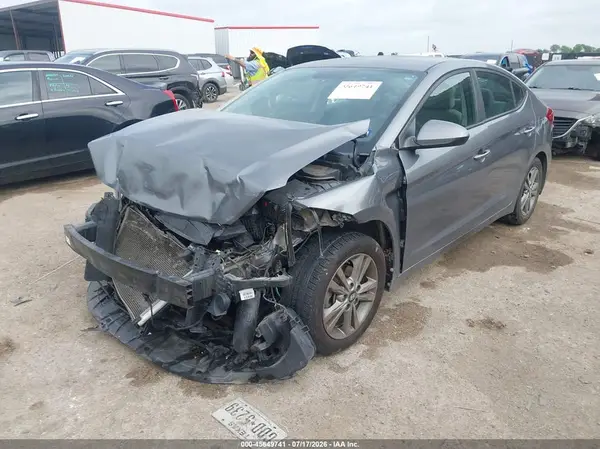 5NPD84LF7JH266475 2018 HYUNDAI ELANTRA - Image 2