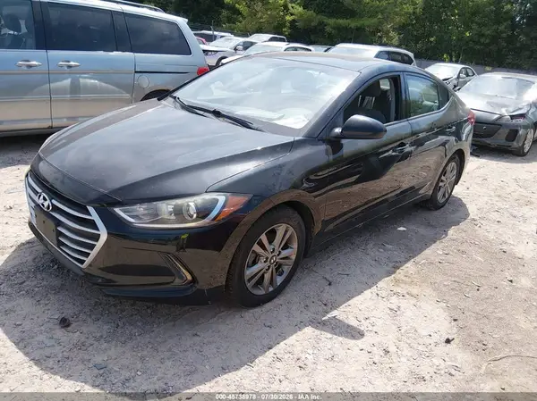 5NPD84LF7JH267318 2018 HYUNDAI ELANTRA - Image 2
