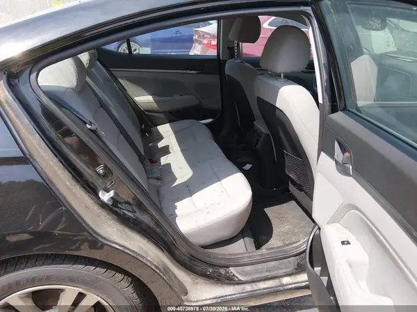 5NPD84LF7JH267318 2018 HYUNDAI ELANTRA - Image 8