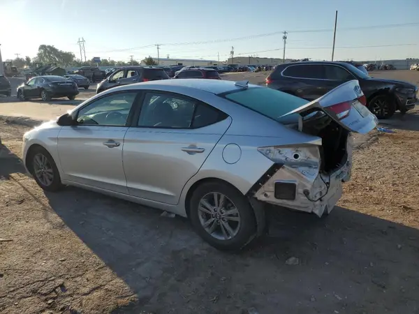 5NPD84LF7JH270431 2018 HYUNDAI ELANTRA - Image 2
