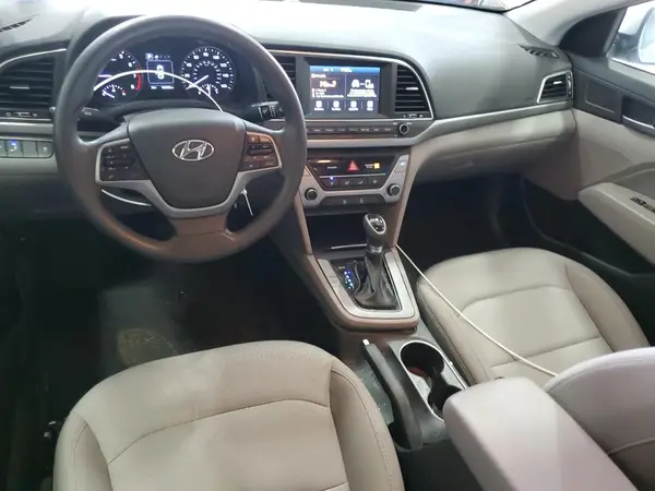 5NPD84LF7JH270770 2018 HYUNDAI ELANTRA - Image 8