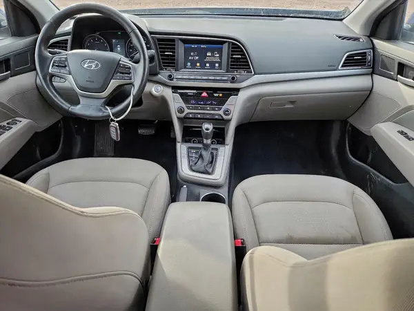 5NPD84LF7JH271157 2018 HYUNDAI ELANTRA - Image 8