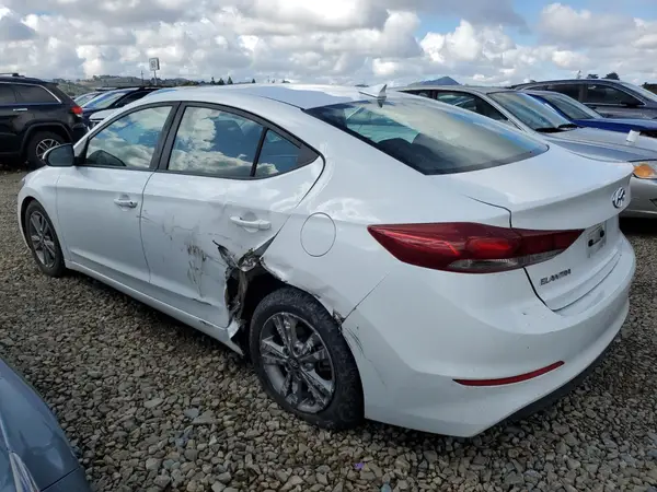 5NPD84LF7JH272129 2018 HYUNDAI ELANTRA - Image 2