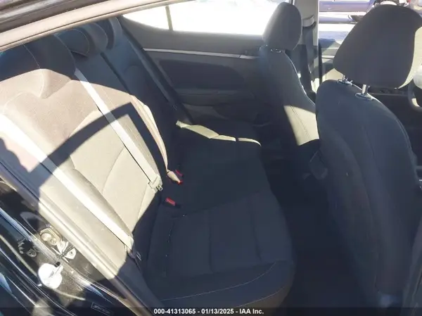 5NPD84LF7JH273619 2018 HYUNDAI ELANTRA - Image 8