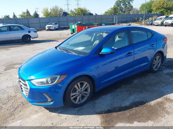 5NPD84LF7JH275967 2018 HYUNDAI ELANTRA - Image 2