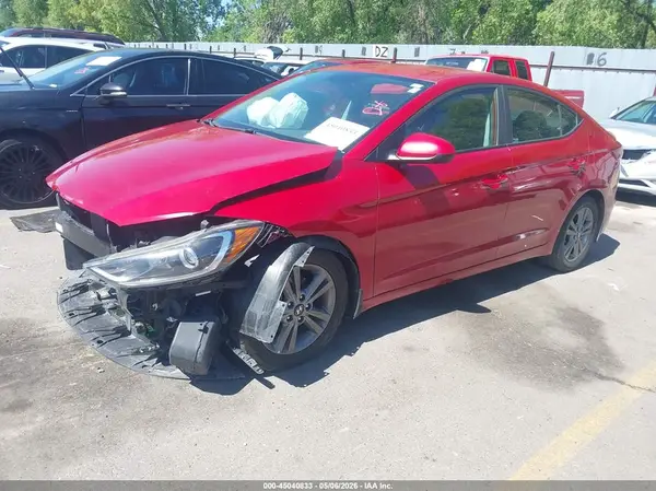 5NPD84LF7JH278996 2018 HYUNDAI ELANTRA - Image 2