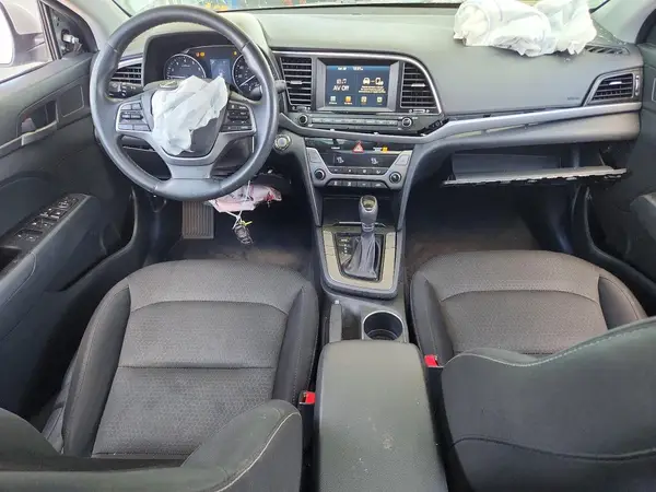 5NPD84LF7JH280490 2018 HYUNDAI ELANTRA - Image 8
