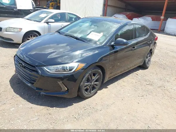 5NPD84LF7JH280635 2018 HYUNDAI ELANTRA - Image 2
