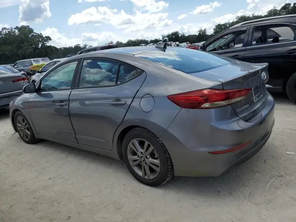 5NPD84LF7JH284104 2018 HYUNDAI ELANTRA - Image 2