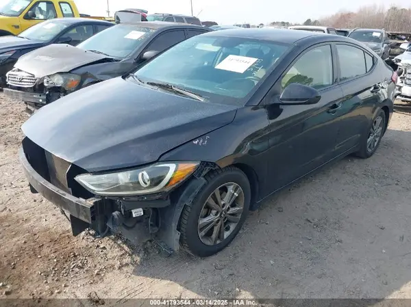 5NPD84LF7JH287679 2018 HYUNDAI ELANTRA - Image 2