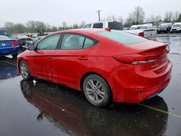 5NPD84LF7JH290503 2018 HYUNDAI ELANTRA - Image 2