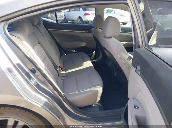 5NPD84LF7JH294874 2018 HYUNDAI ELANTRA - Image 8
