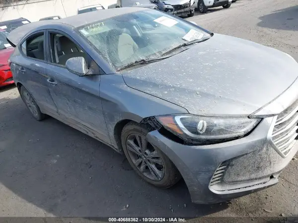 5NPD84LF7JH298553 2018 HYUNDAI ELANTRA - Image 1