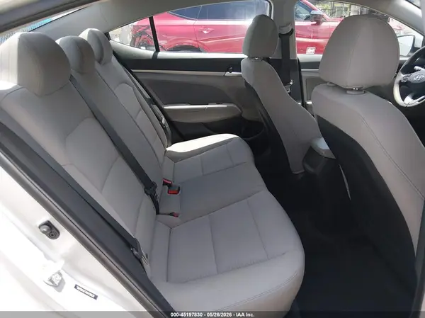 5NPD84LF7JH299718 2018 HYUNDAI ELANTRA - Image 8