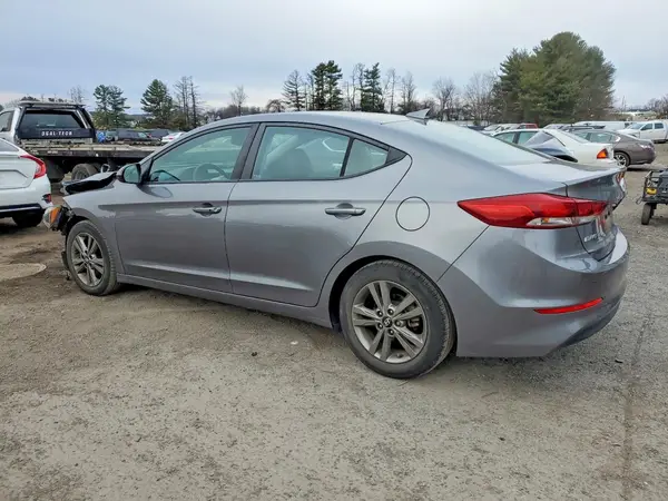 5NPD84LF7JH301208 2018 HYUNDAI ELANTRA - Image 2
