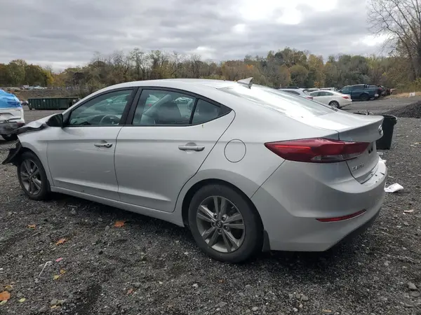 5NPD84LF7JH301340 2018 HYUNDAI ELANTRA - Image 2