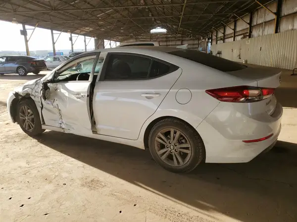 5NPD84LF7JH303038 2018 HYUNDAI ELANTRA - Image 2