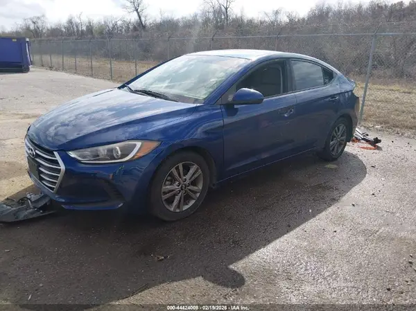 5NPD84LF7JH303721 2018 HYUNDAI ELANTRA - Image 2