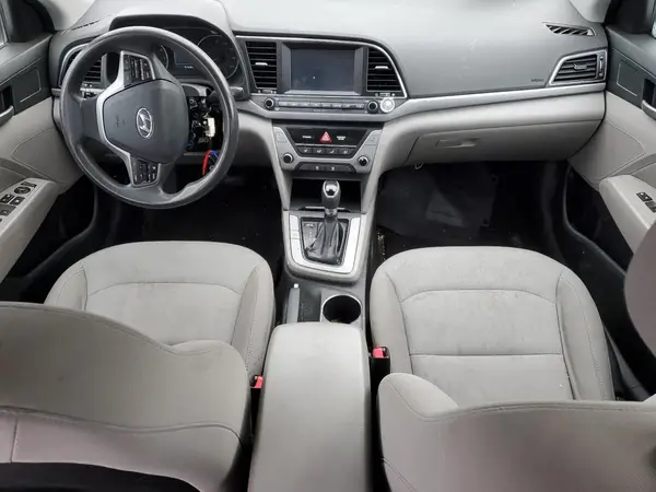 5NPD84LF7JH304822 2018 HYUNDAI ELANTRA - Image 8