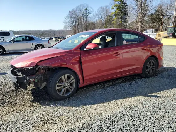 5NPD84LF7JH304979 2018 HYUNDAI ELANTRA - Image 1