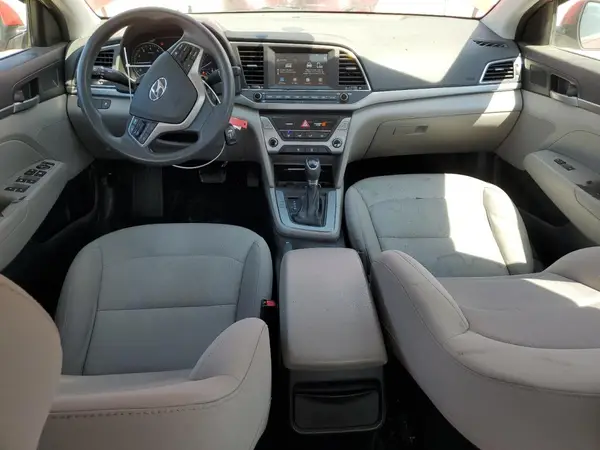 5NPD84LF7JH305338 2018 HYUNDAI ELANTRA - Image 8