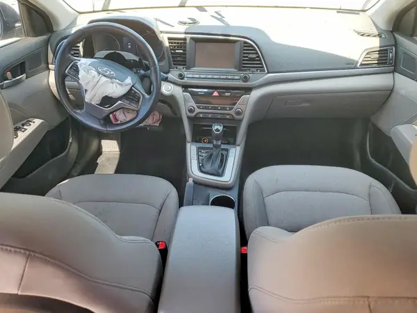 5NPD84LF7JH305744 2018 HYUNDAI ELANTRA - Image 8