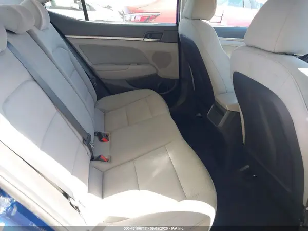 5NPD84LF7JH306537 2018 HYUNDAI ELANTRA - Image 8