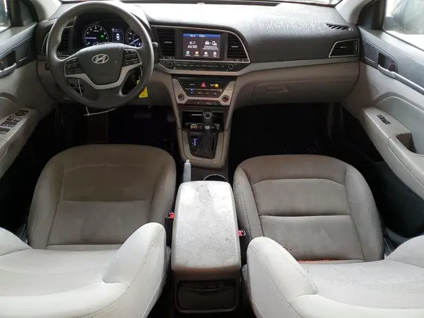 5NPD84LF7JH306778 2018 HYUNDAI ELANTRA - Image 8