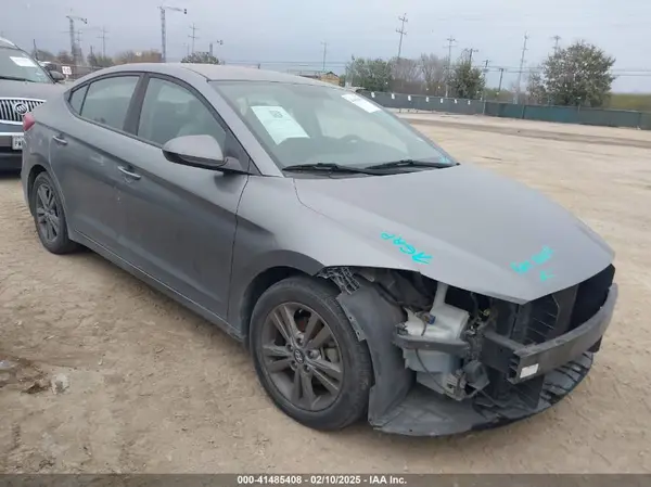 5NPD84LF7JH310255 2018 HYUNDAI ELANTRA - Image 1