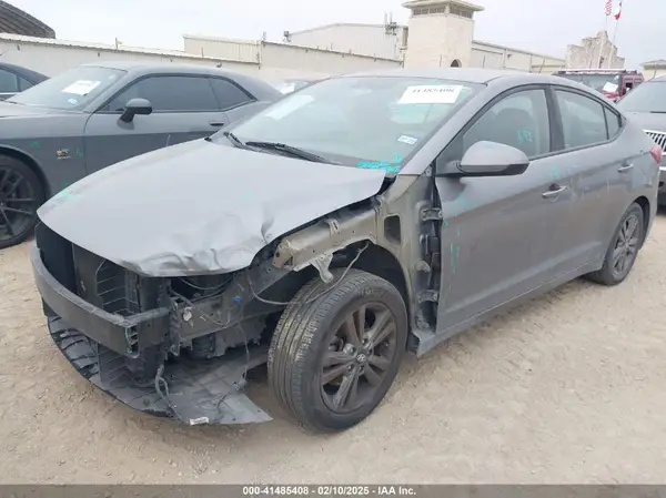 5NPD84LF7JH310255 2018 HYUNDAI ELANTRA - Image 2